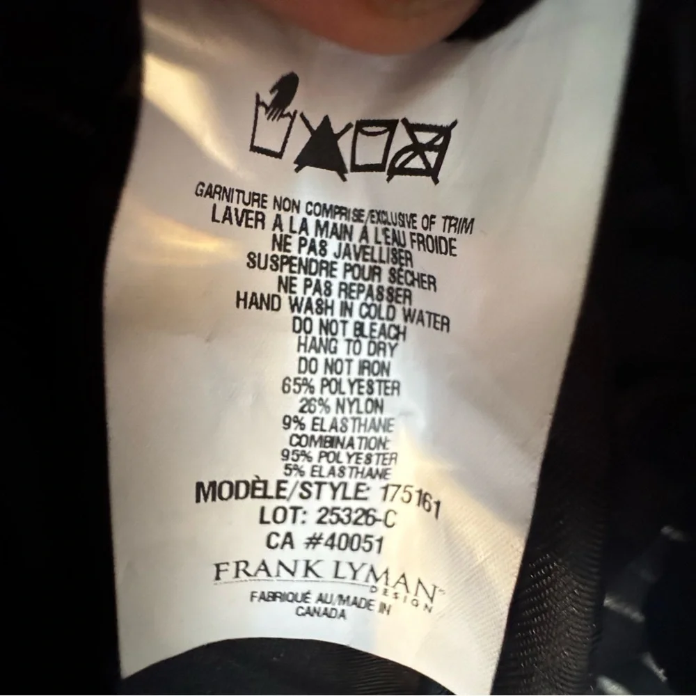 Frank Lyman Design Black Tiger Print Velvet Elbow Length Sleeves Blouse - Picture 8 of 8